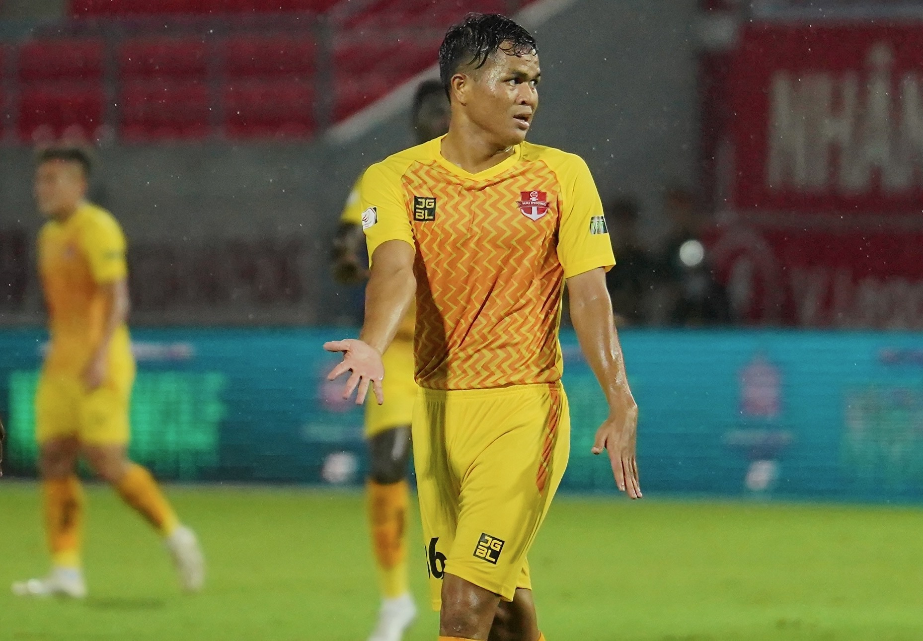 dung quang nho anh 5