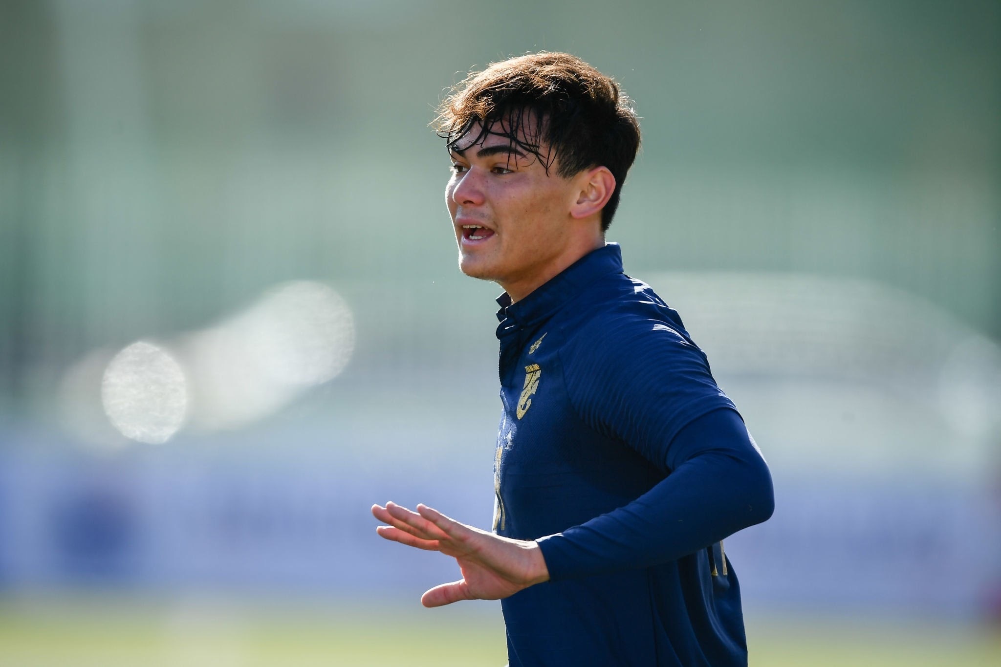 Sao Thai Lan xuong choi o giai hang Nhat Dan Mach hinh anh