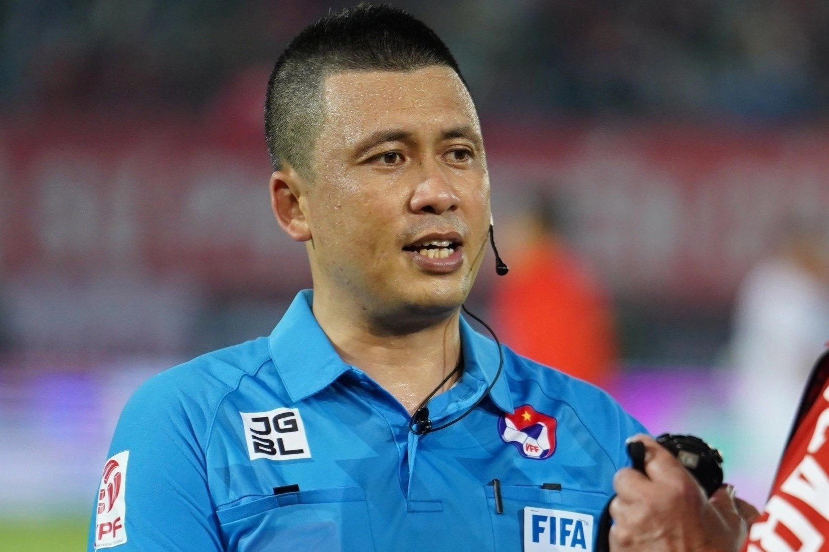 Trong tai Hoang Ngoc Ha khong lam nhiem vu o vong 9 V.League hinh anh