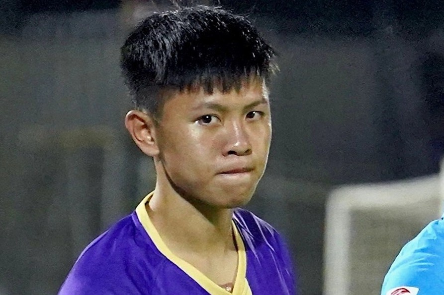 Man ra mat V.League trai nguoc cua hai hau ve U23 Viet Nam hinh anh