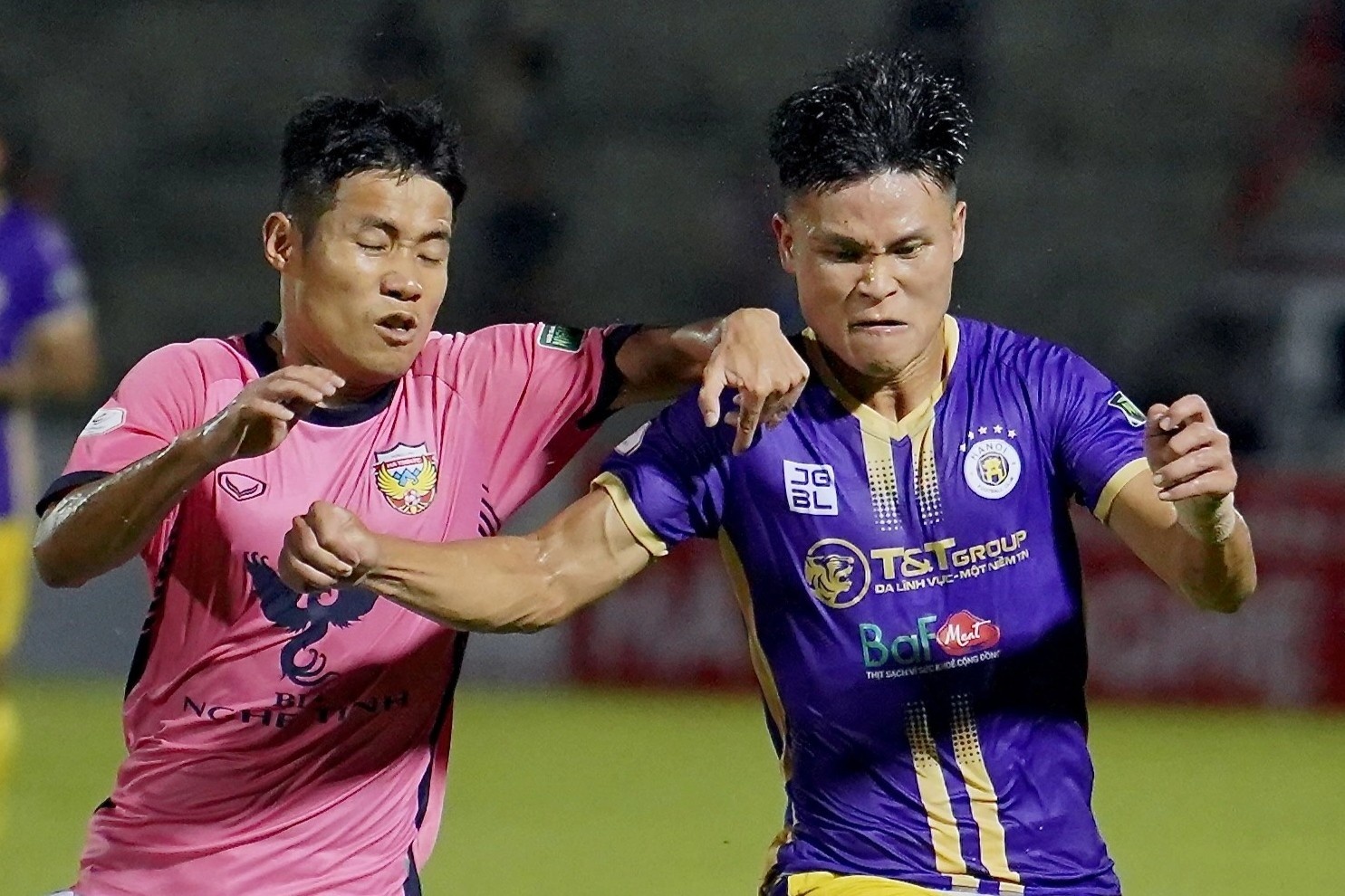 Khong Quang Hai, CLB Ha Noi van co the vo dich hinh anh