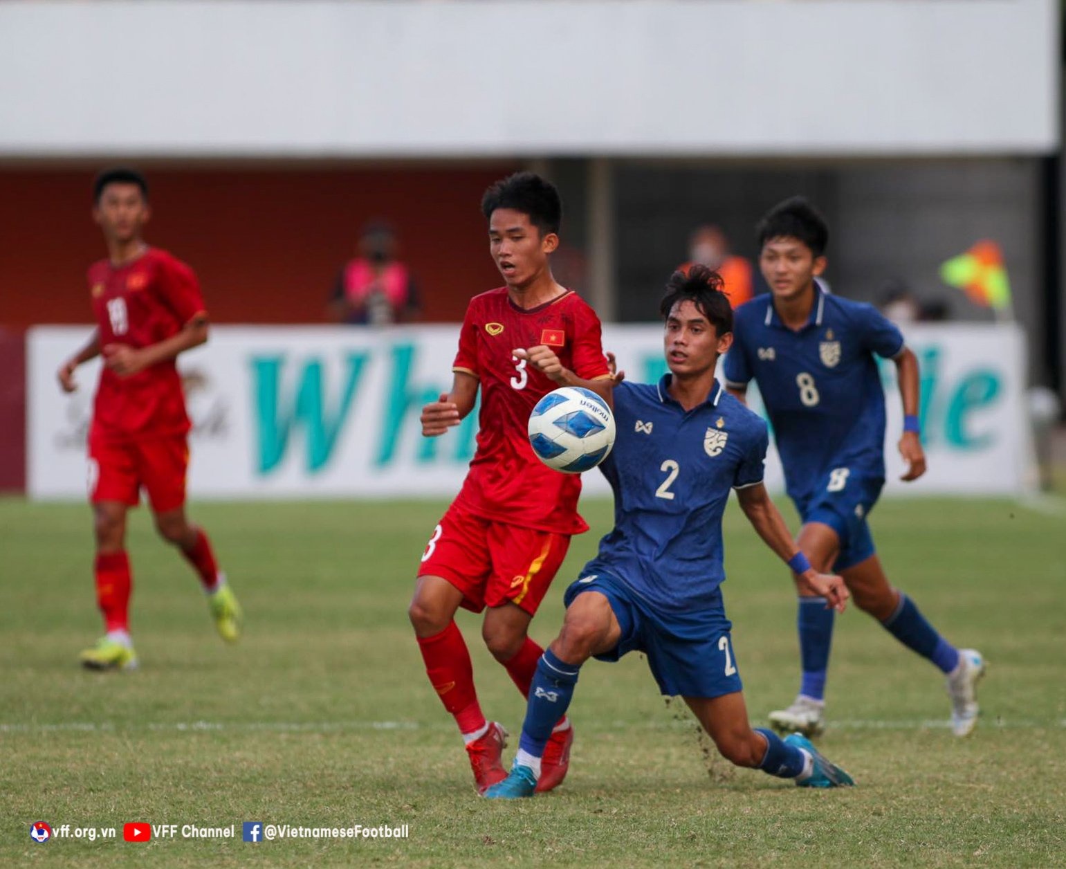u16 viet nam anh 1