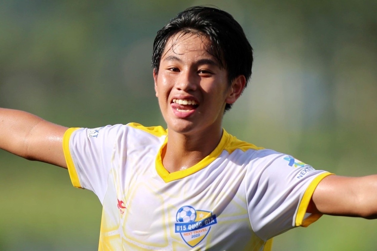 4 doi gop mat tai ban ket U15 Quoc gia 2022 hinh anh