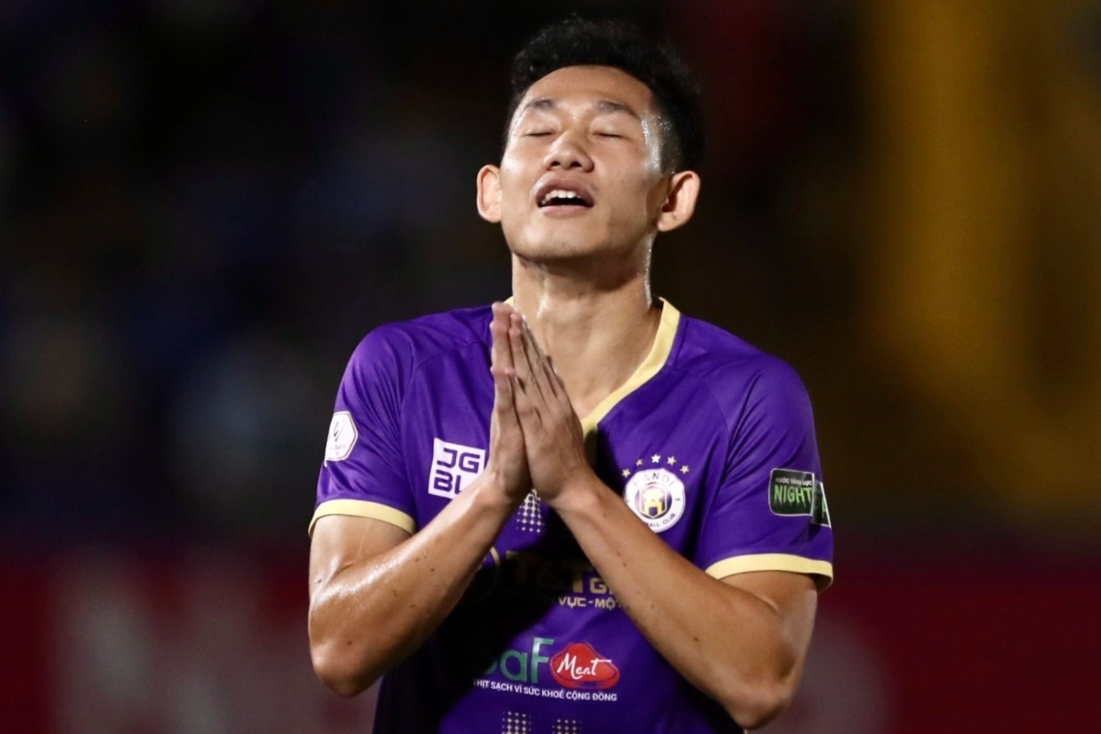 Tan binh tuyen Viet Nam noi gi khi duoc trieu tap? hinh anh