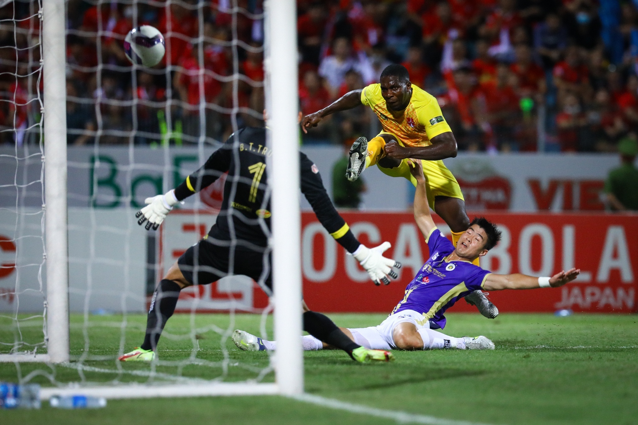 bui hoang viet anh anh 1