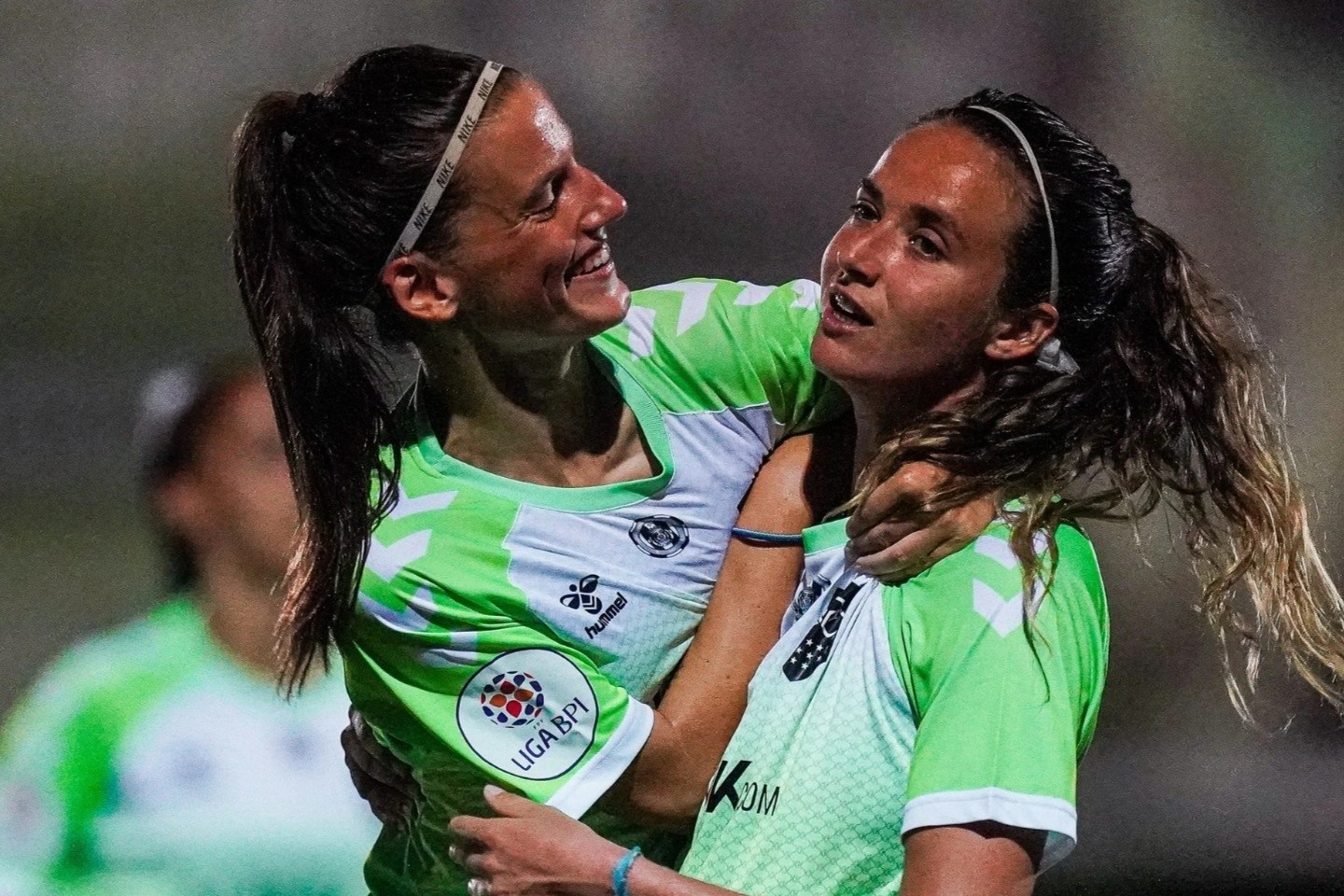 Doi cua Huynh Nhu thang dam o Cup Lien doan Bo Dao Nha hinh anh