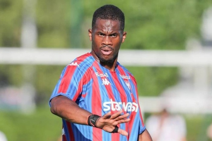 Tien dao Caen: Khong the coi thuong dong doi cu tai Pau hinh anh