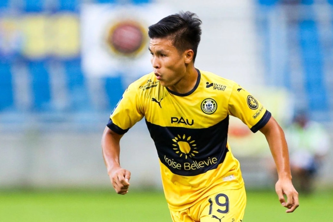 Quang Hai dong gop gi trong chuoi thang hoa cua Pau hinh anh