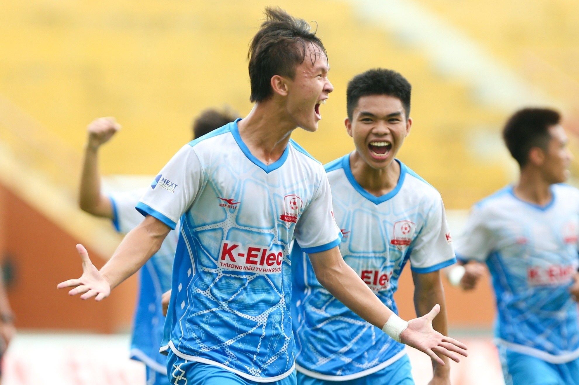 PVF vo dich giai U17 Quoc gia 2022 hinh anh