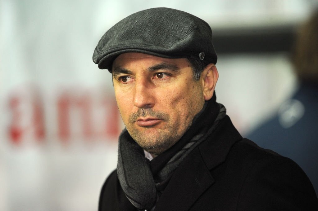 Song gio cua HLV tuyen An Do hinh anh