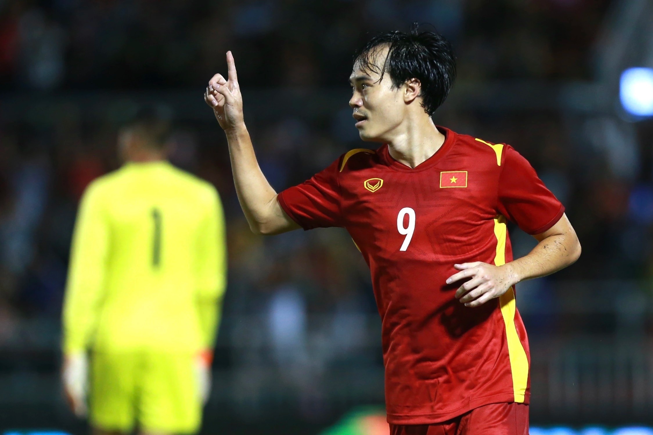 Van Toan ghi ban o tuyen Viet Nam sau hon 5 nam hinh anh