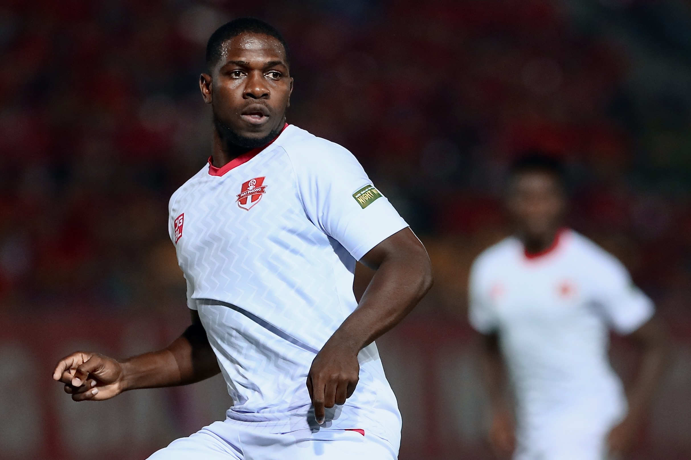 Tien dao hay nhat V.League lu mo truoc Ha Tinh hinh anh