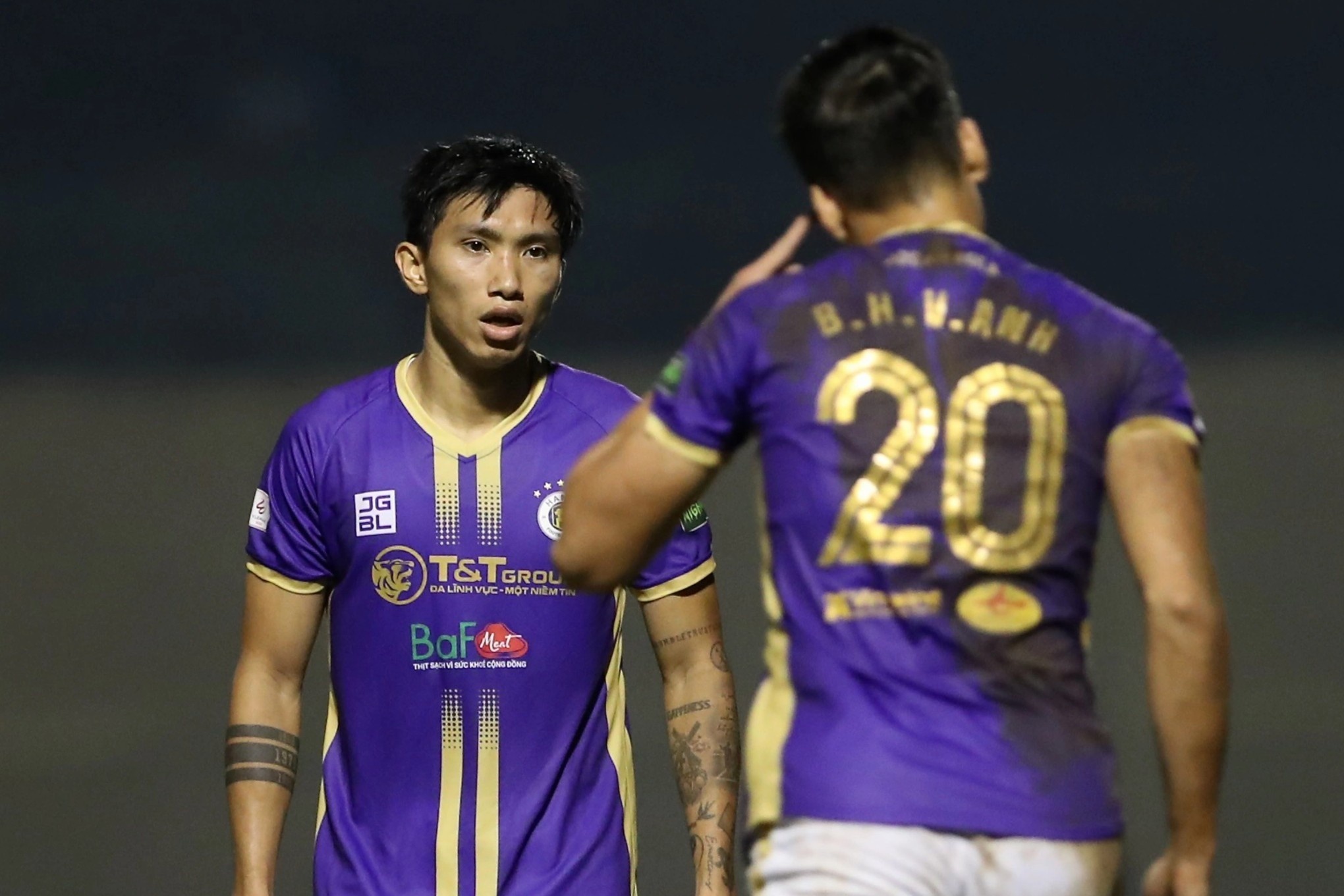 CLB Ha Noi mat Van Hau sau tran hoa Thanh Hoa hinh anh