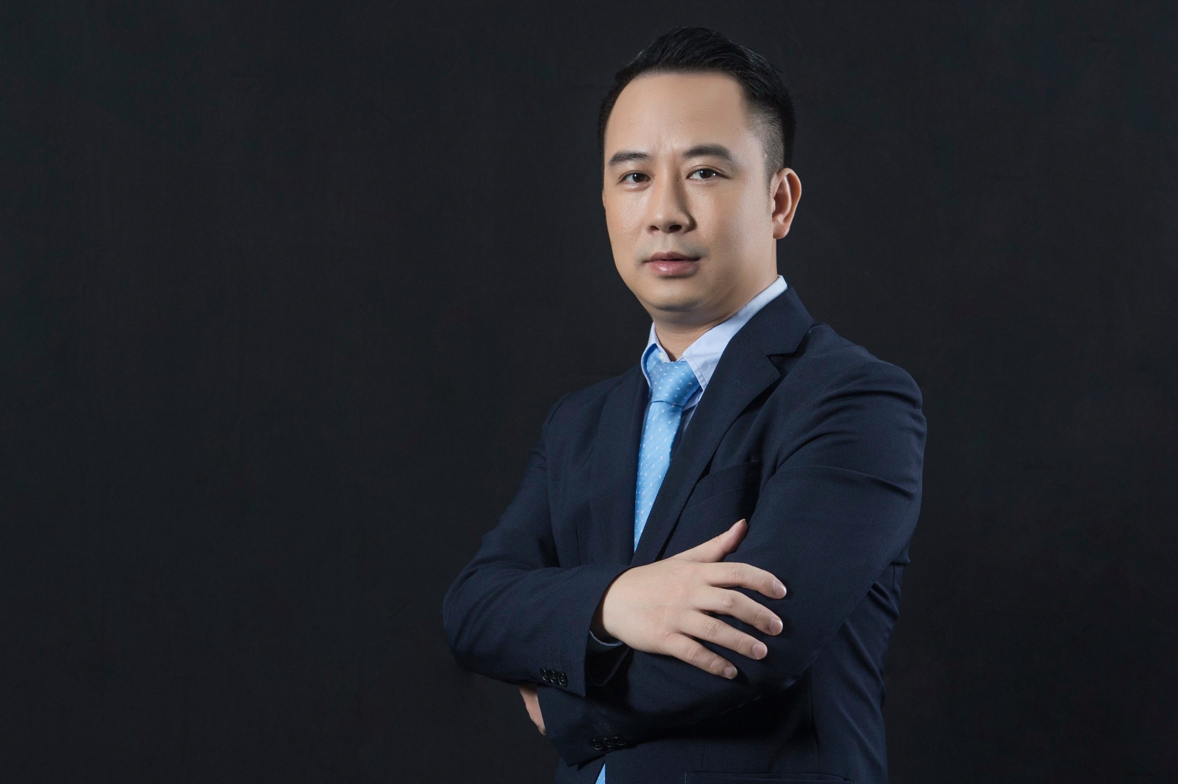 VFF co ba Pho chu tich moi hinh anh