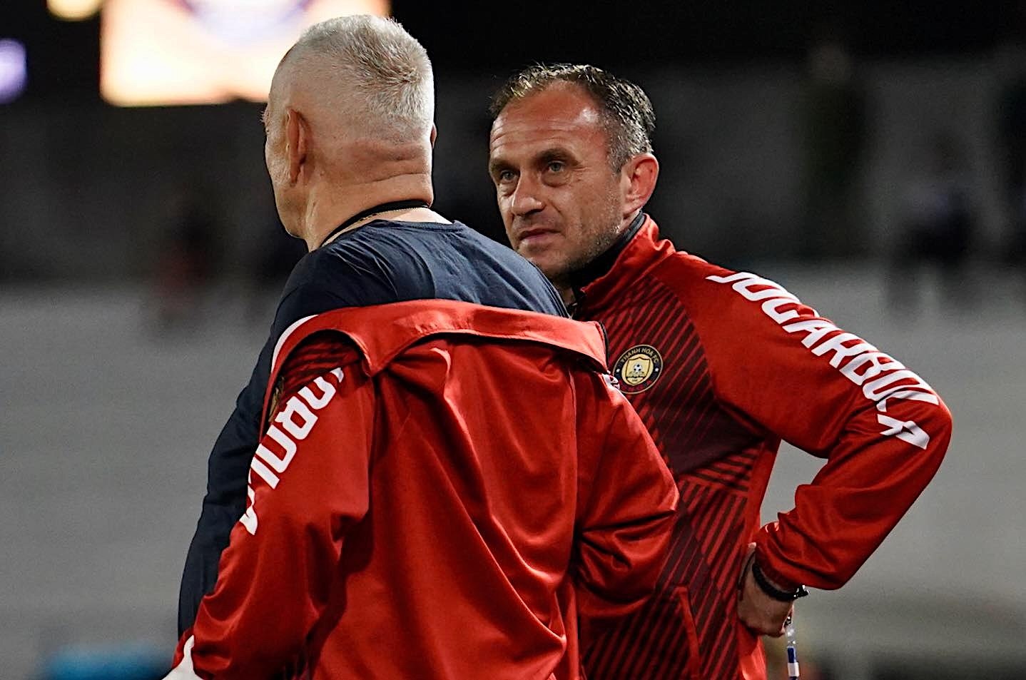 hlv v.league 2022 anh 5