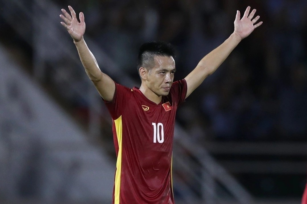 Van Quyet tro lai tuyen Viet Nam hinh anh