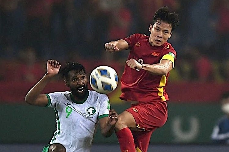 HLV Kim Sang Sik va nhung manh ghep gia tri o tuyen Viet Nam hinh anh