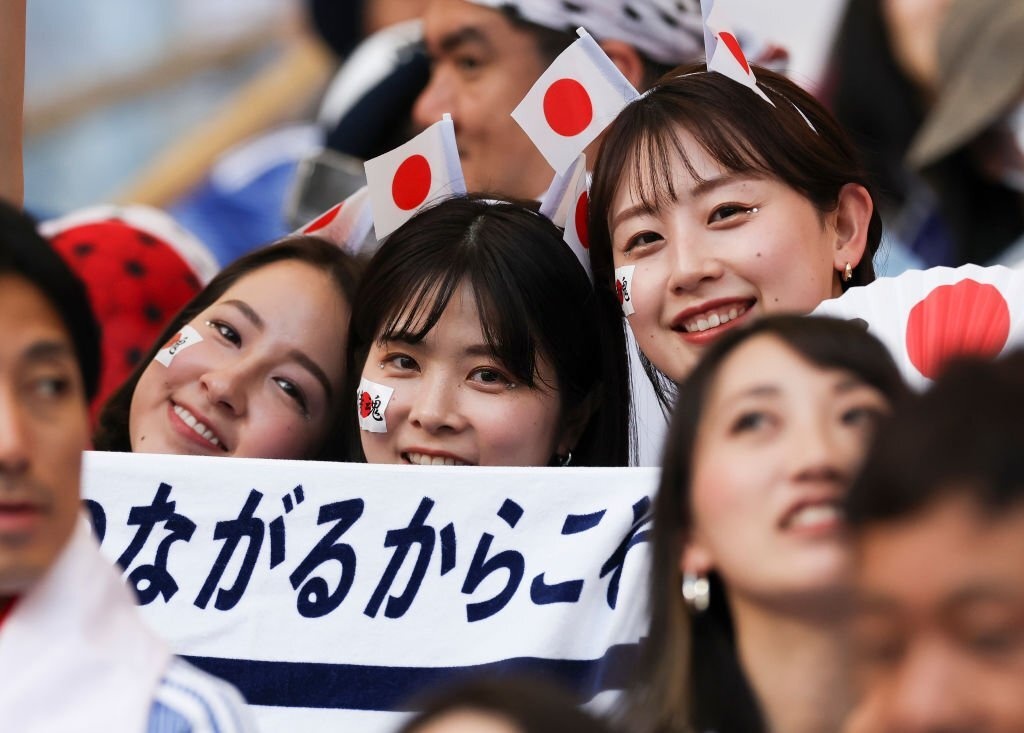 CDV Nhat Ban an mung cuong nhiet ngay thang Duc hinh anh