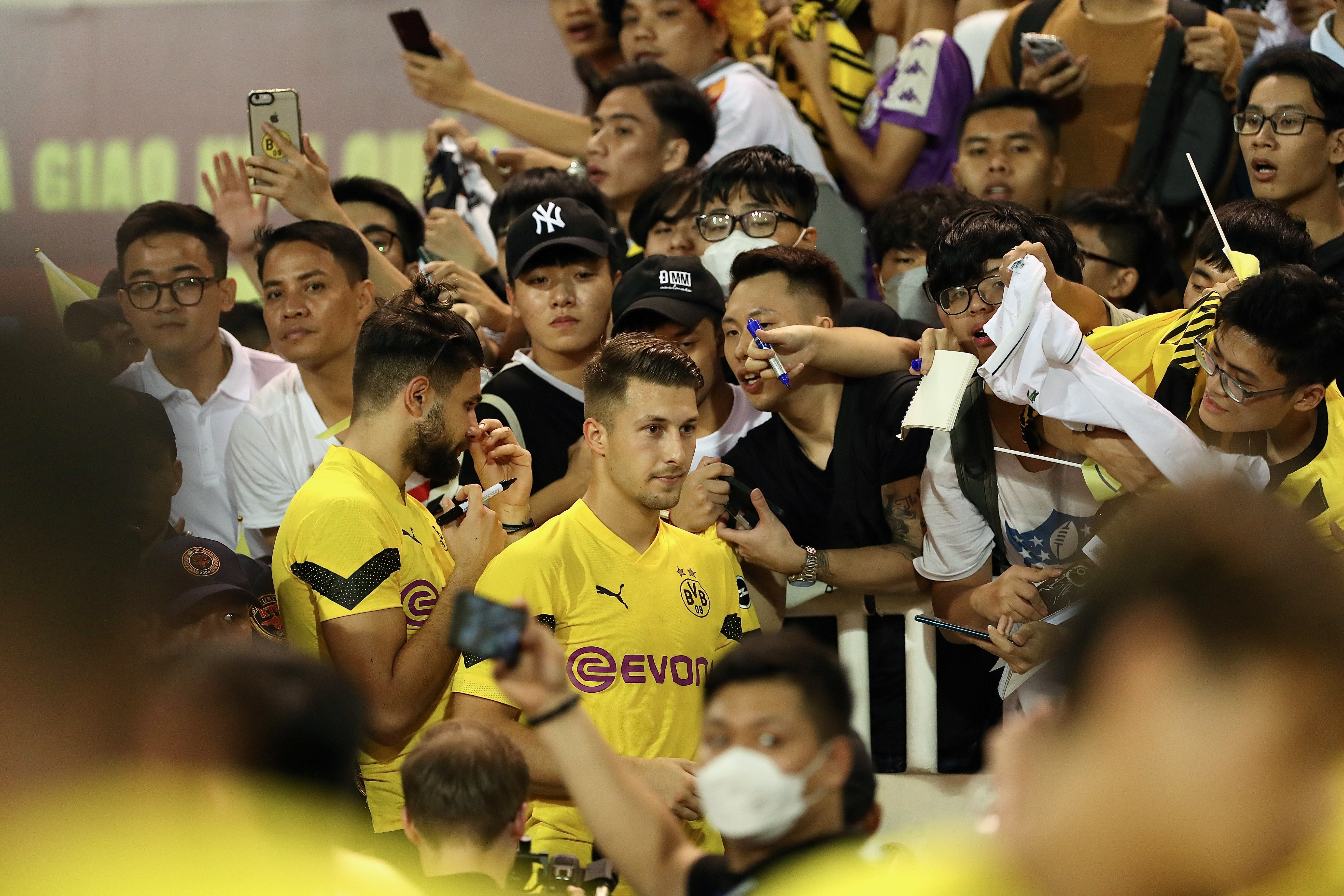 borussia dortmund anh 8