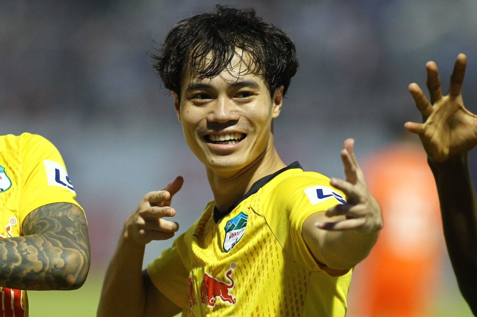 Suat da chinh se den som voi Van Toan hinh anh