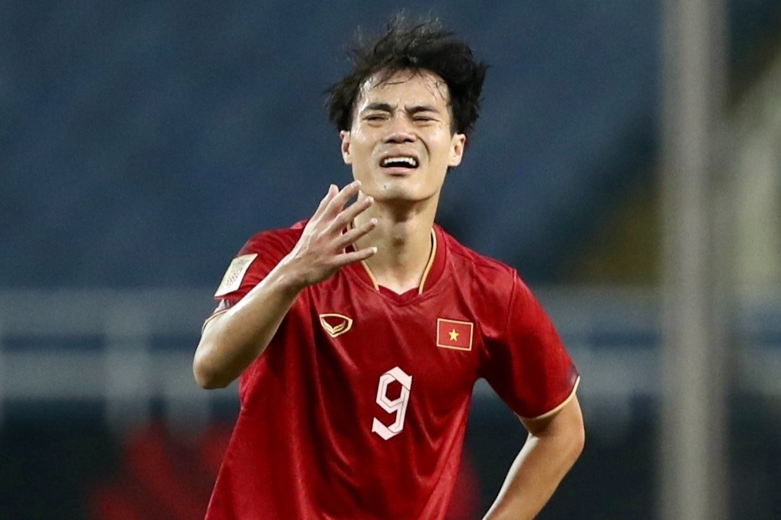 Buoc ngoat chien thuat cua tuyen Viet Nam truoc Malaysia hinh anh