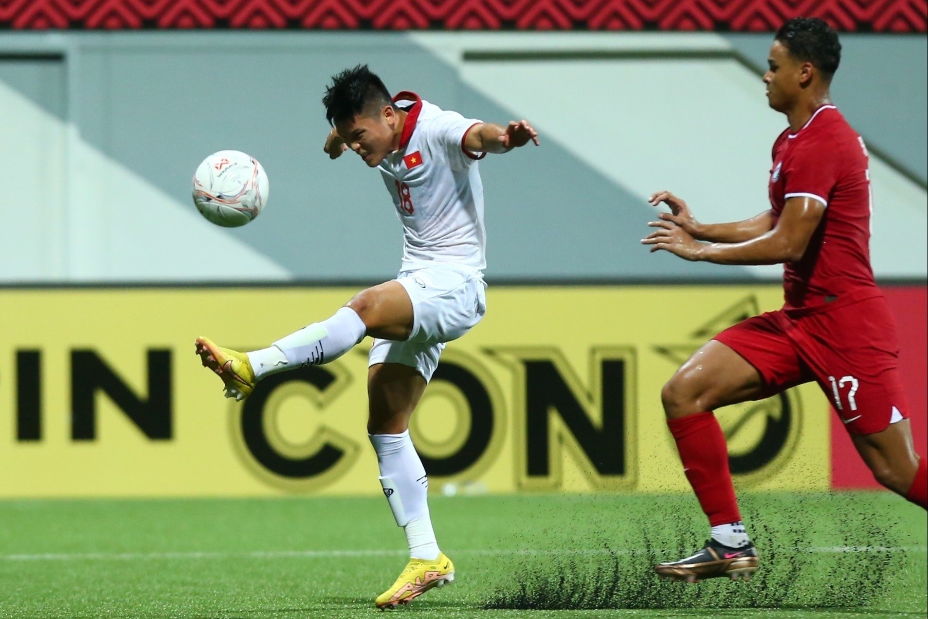 Que Ngoc Hai: ‘Mat co nhan tao anh huong toi loi choi cua DTVN’ hinh anh