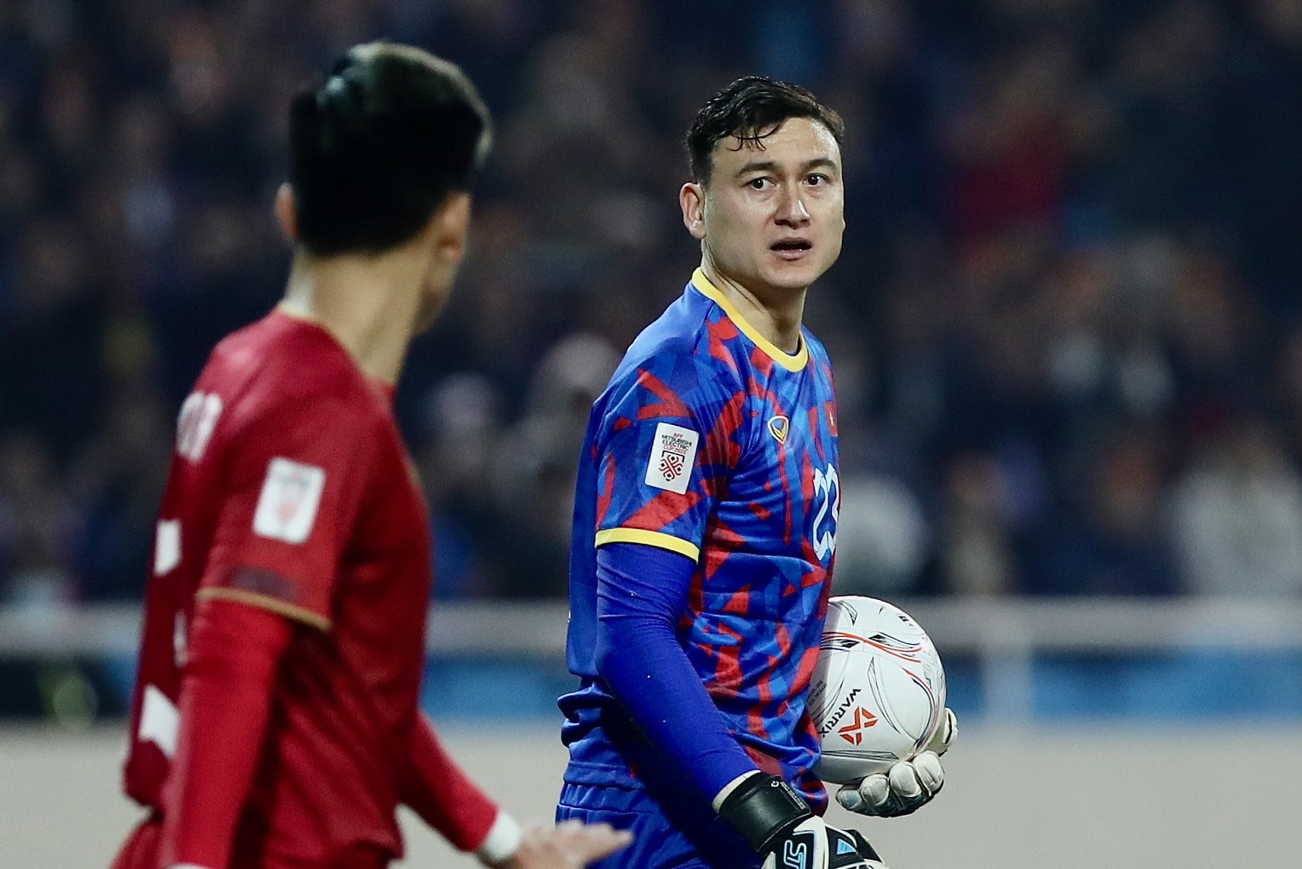 Van Lam: ‘Tuyen Singapore chi tap trung phong ngu’     hinh anh