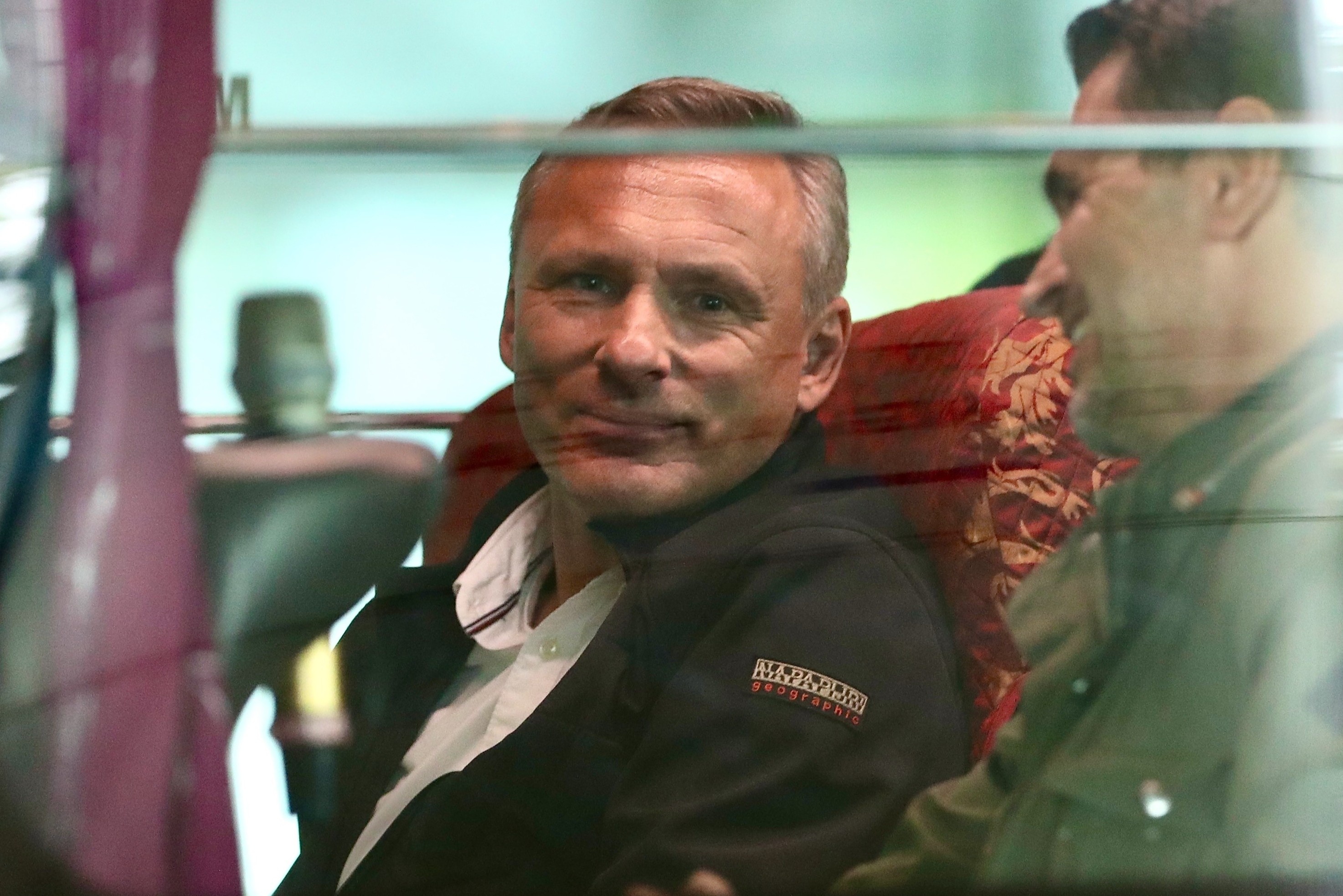 HLV tuyen Myanmar chi ra khac biet giua doi nha va Viet Nam hinh anh