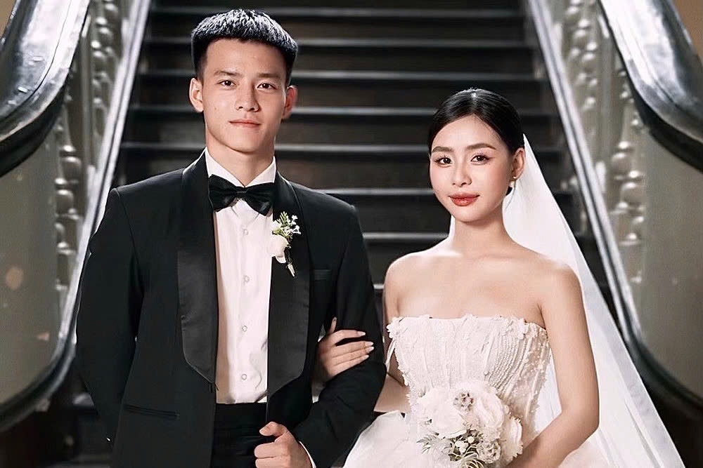 Tuyen thu U22 Viet Nam len chuc bo hinh anh