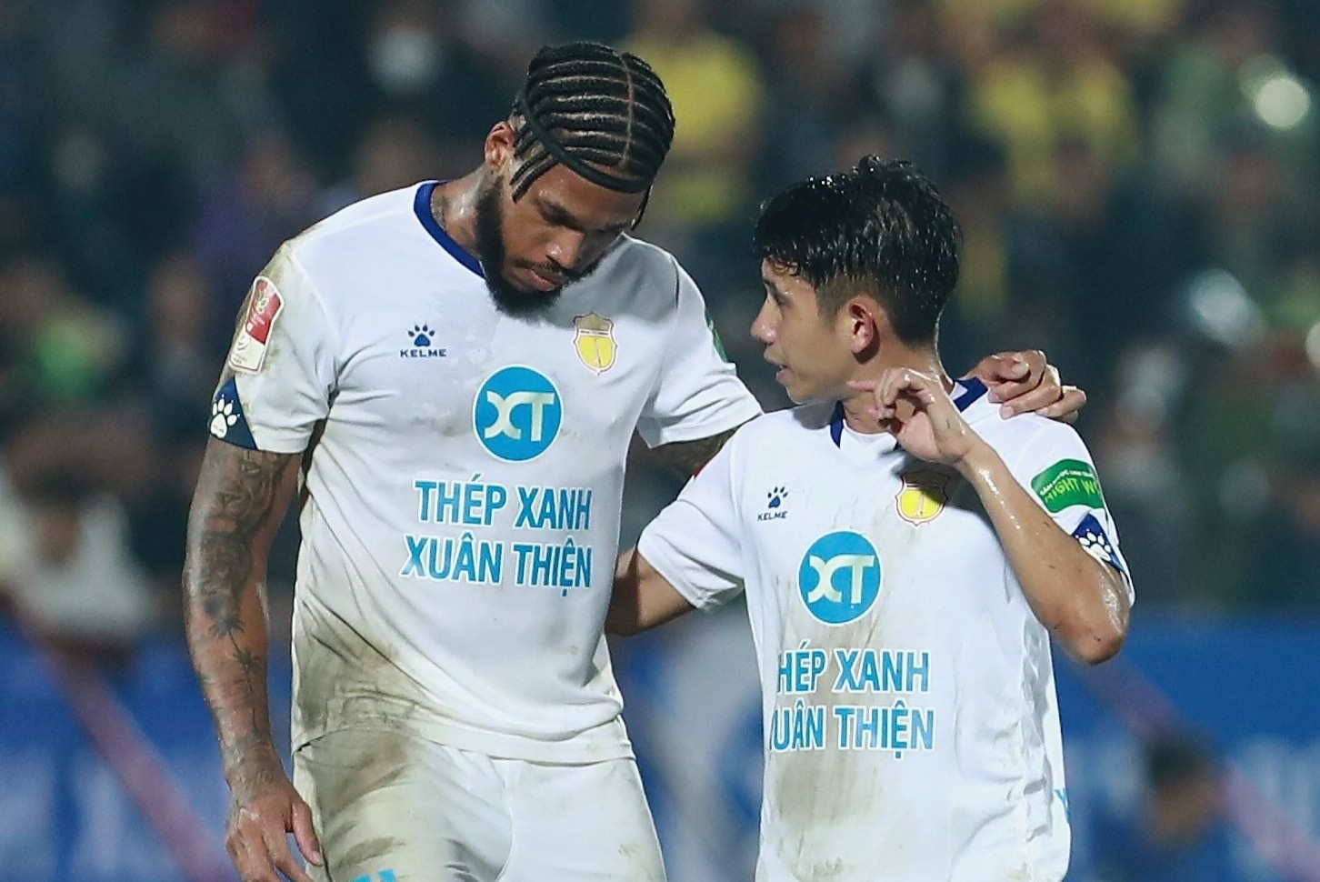 10 phut sau trao doi cua Hong Duy, CLB Nam Dinh co ban thang hinh anh