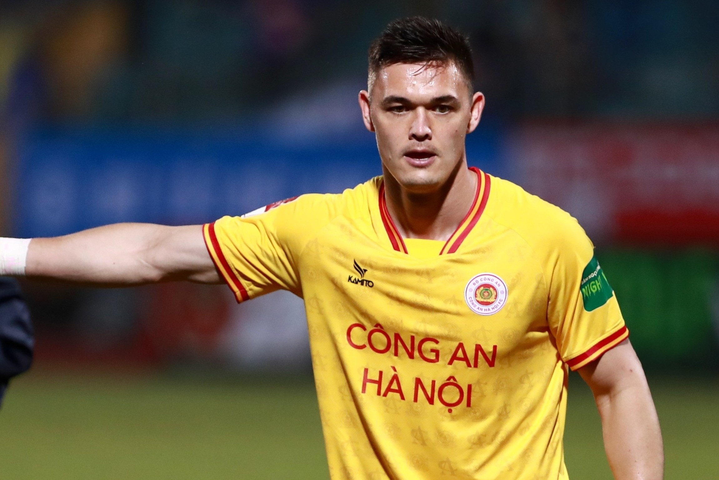 Patrik Le Giang giu sach luoi trong tran giao huu voi U20 Viet Nam hinh anh