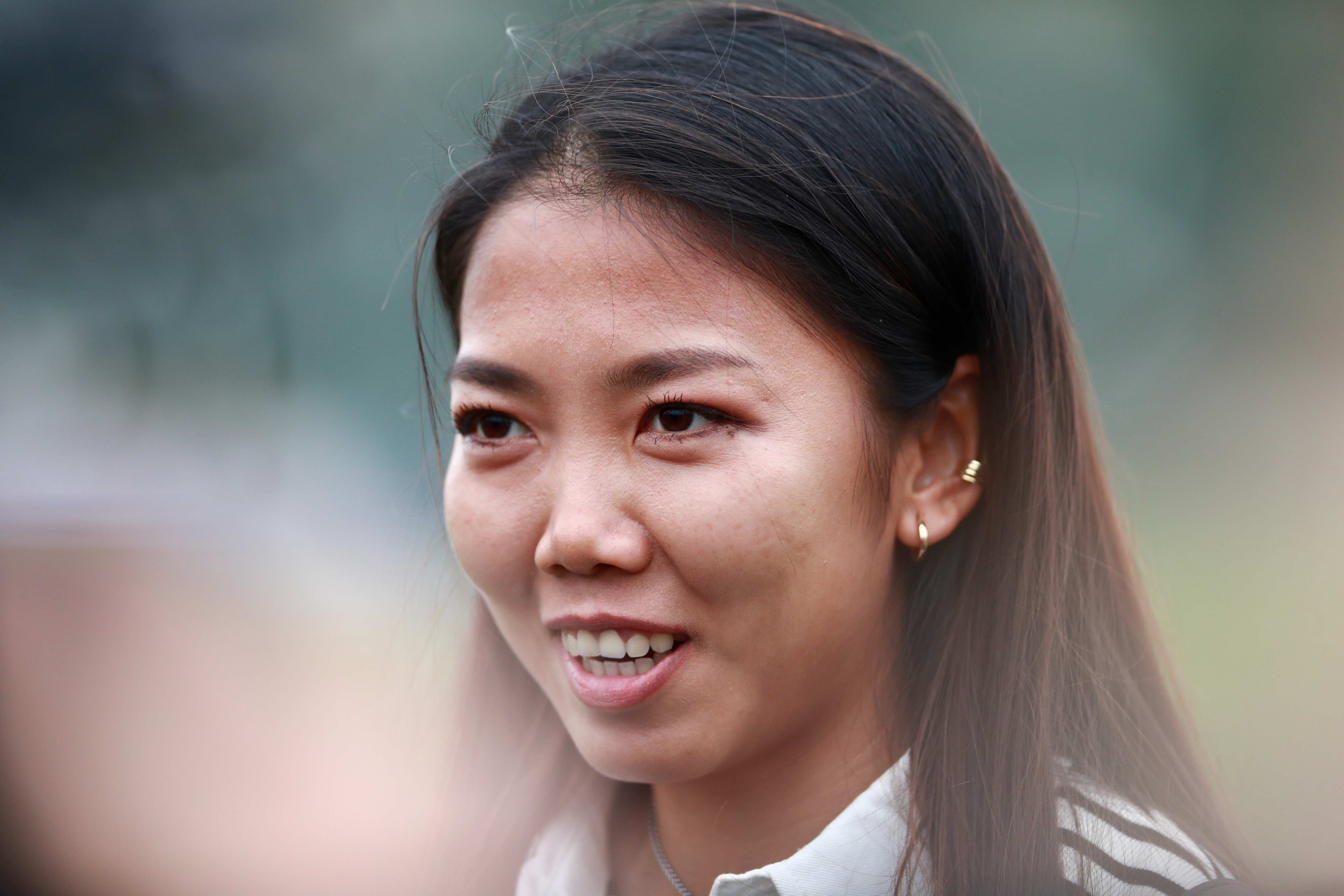 Huynh Nhu: 'Dong doi Lank tung bat ngo khi toi trong nhu con nit' hinh anh