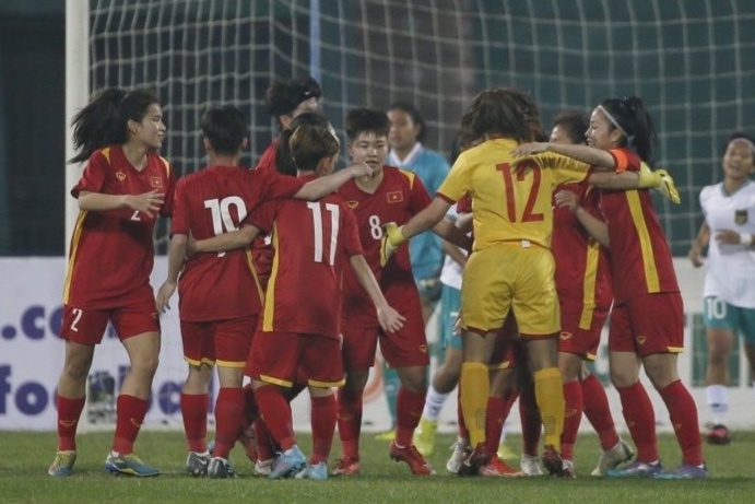 U20 nu Viet Nam de bep Indonesia hinh anh