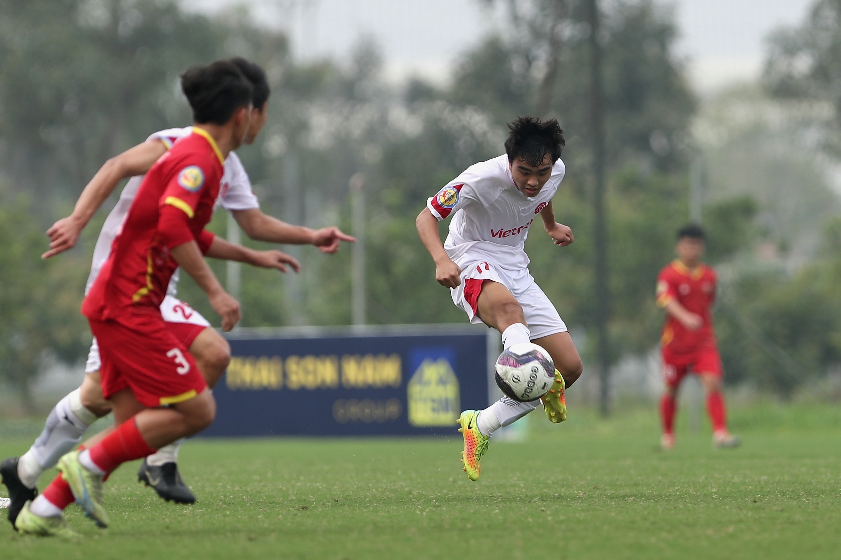 u17 viettel anh 3