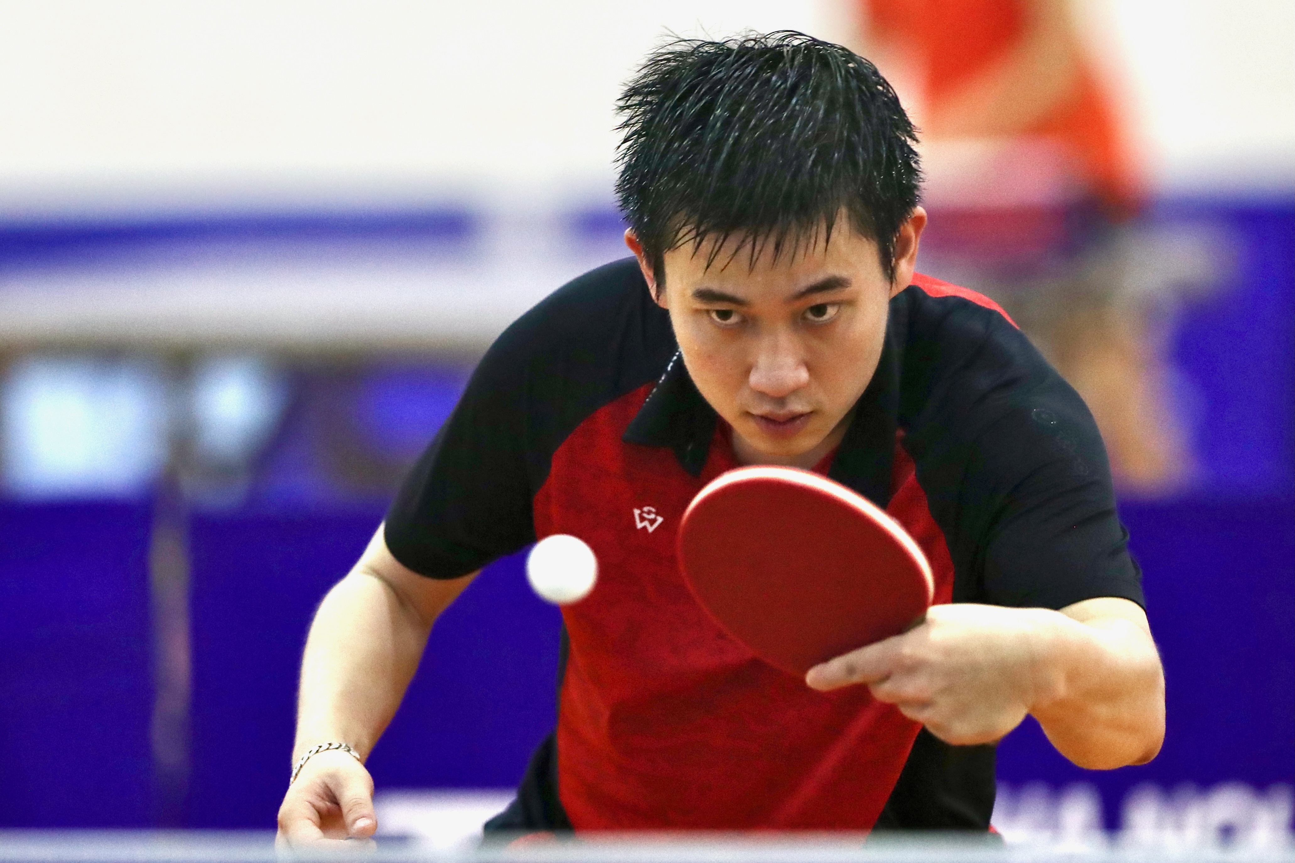 Mot buoi 'luyen cong' cua tuyen bong ban Viet Nam hinh anh