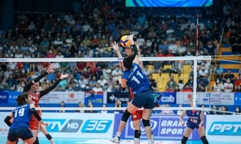 Danh bai CLB Trung Quoc, bong chuyen nu Viet Nam vao chung ket chau A hinh anh