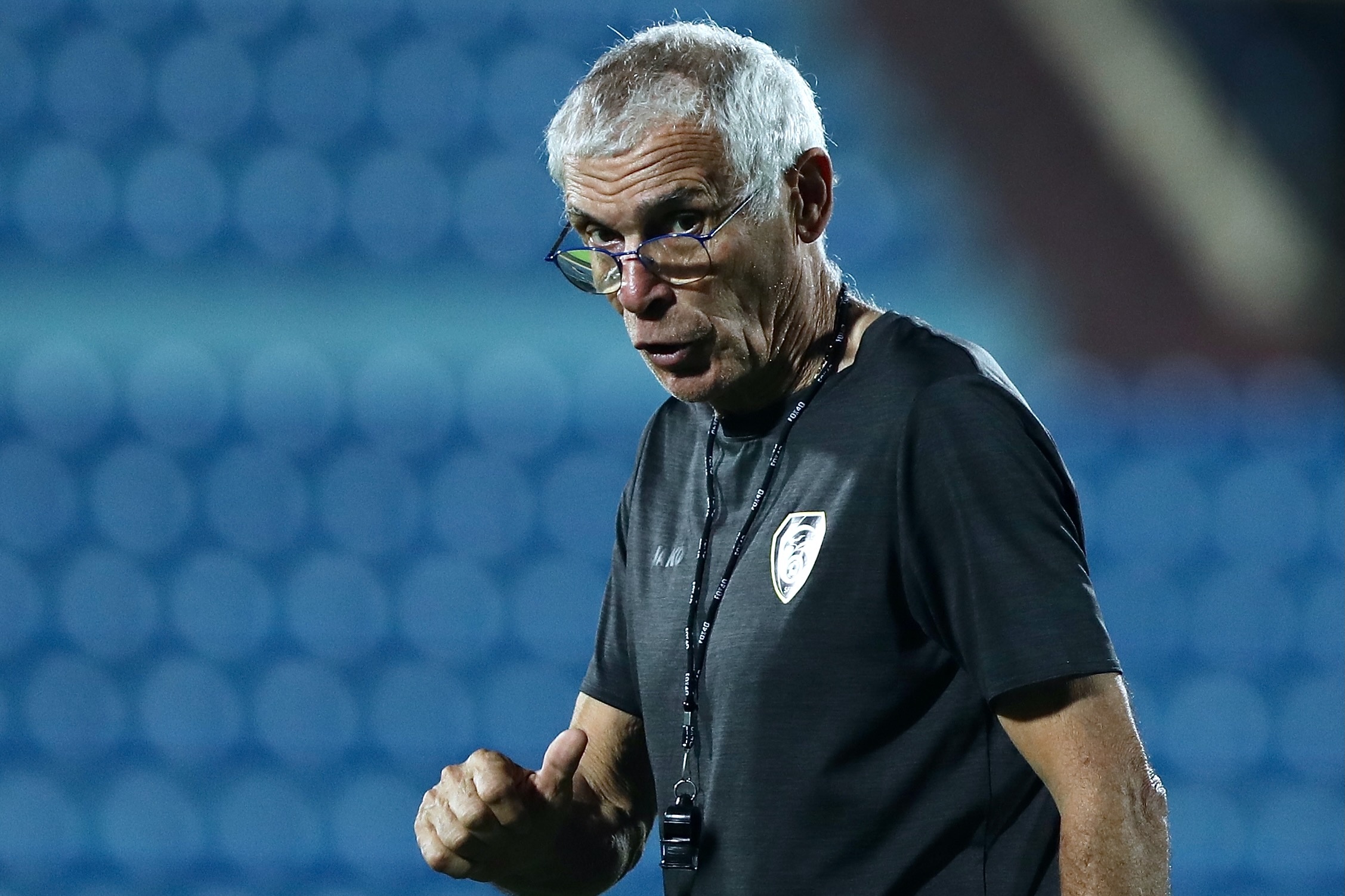 HLV tuyen Syria tu chuc vi khong qua duoc vong loai hai World Cup hinh anh