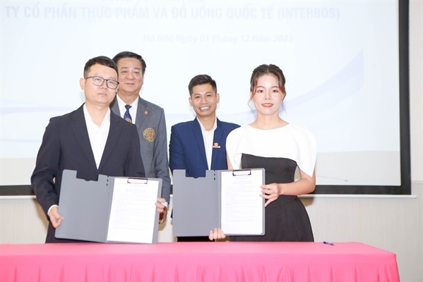 dua xe thang bang anh 2