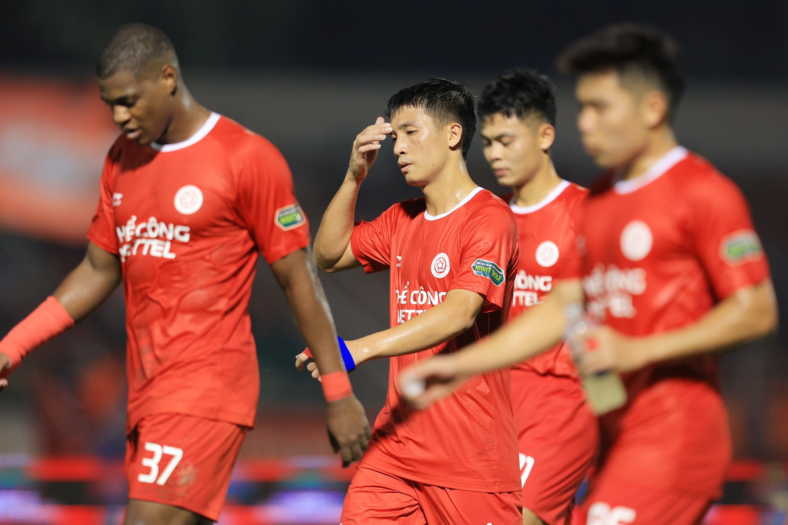 nham manh dung anh 11