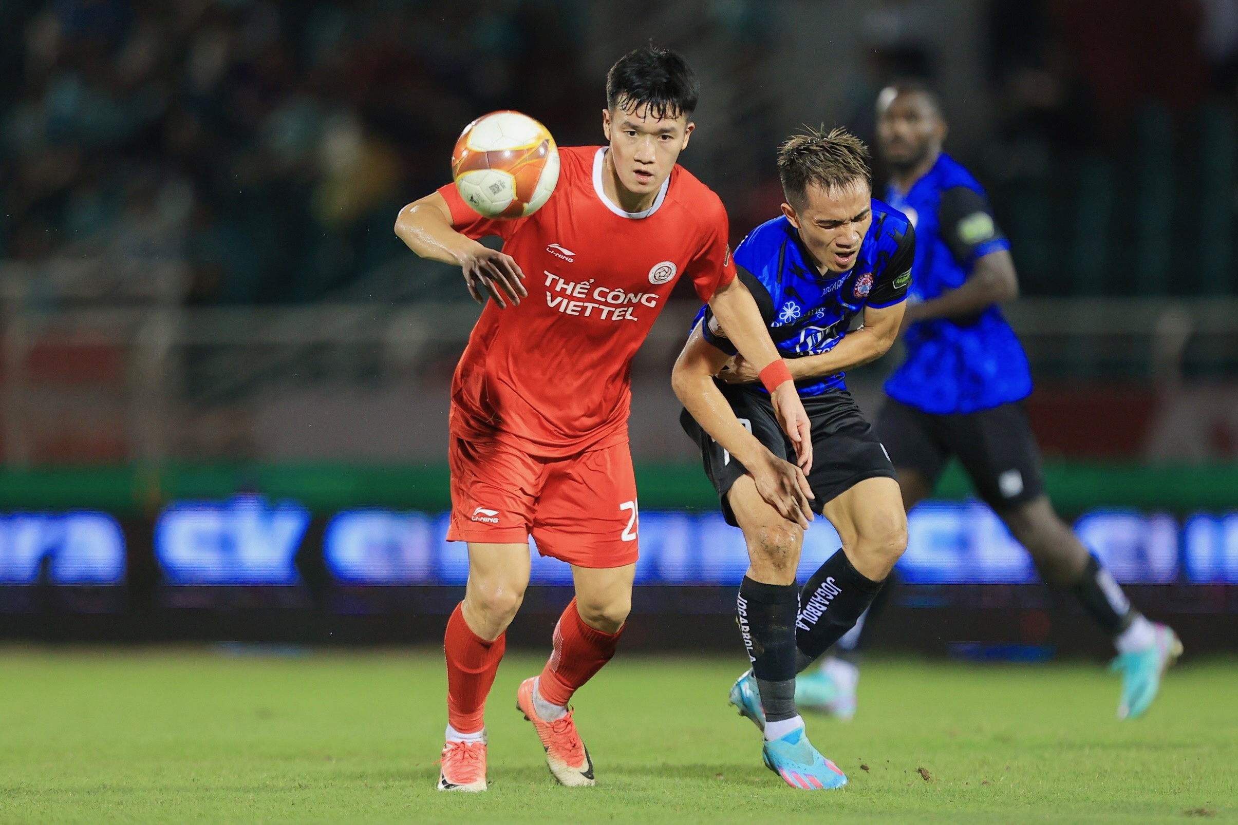 nham manh dung anh 9