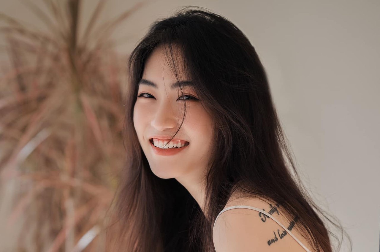 Sac dep cua Hoa khoi bong chuyen Tran Viet Huong hinh anh