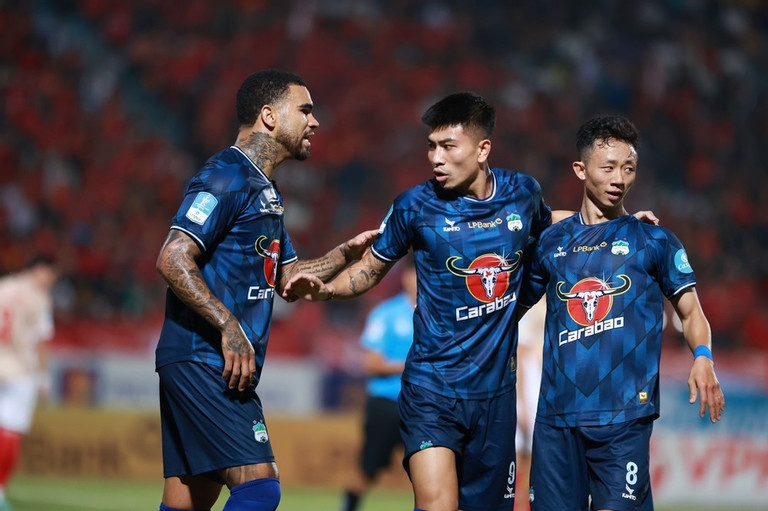 Ten Hag mau thuan anh 1