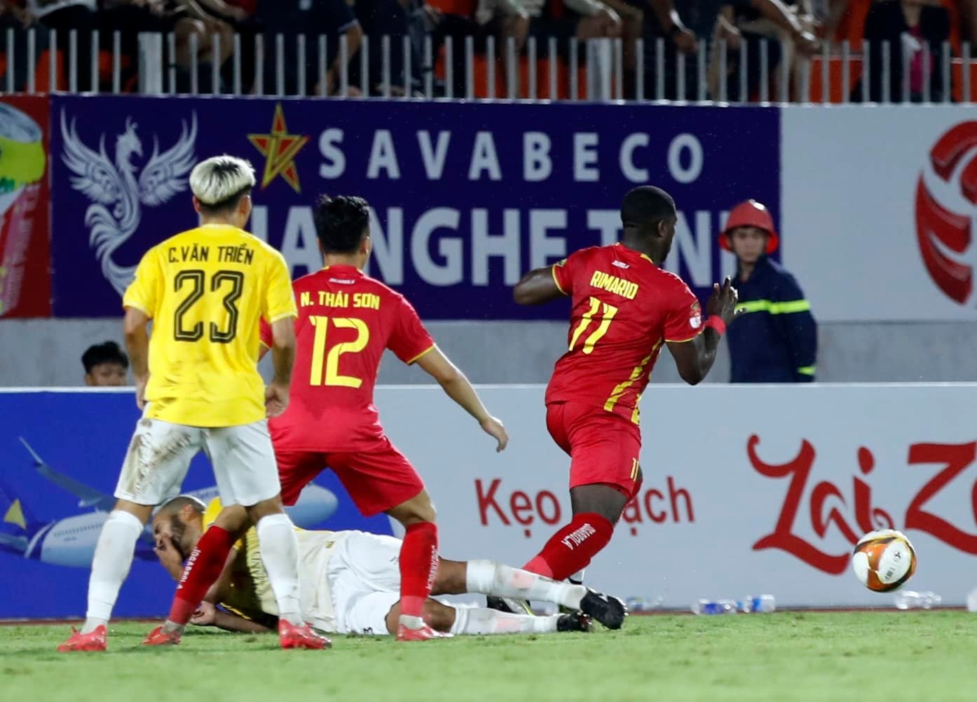 vu san quy nhon anh 2