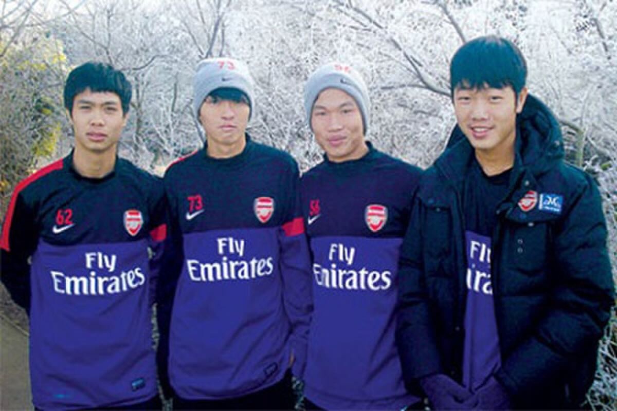 Xuan Truong ke lai chuyen buon o Arsenal hinh anh