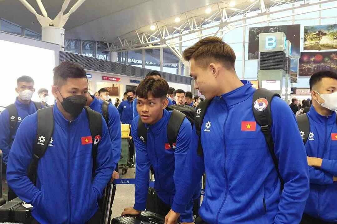 Tuyen Viet Nam day som, len duong di Qatar hinh anh