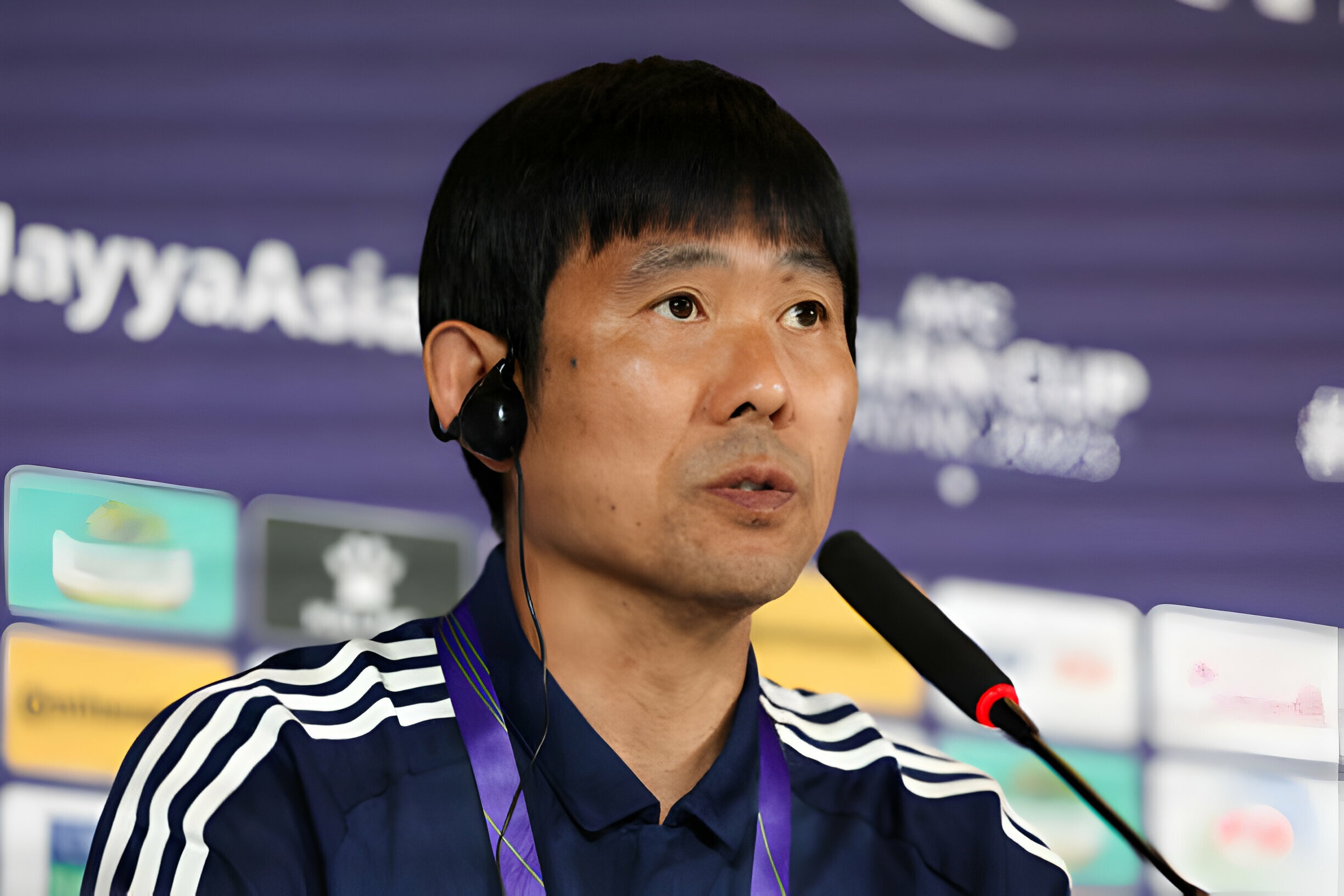 HLV Nhat Ban khen ngoi doi tuyen Viet Nam hinh anh