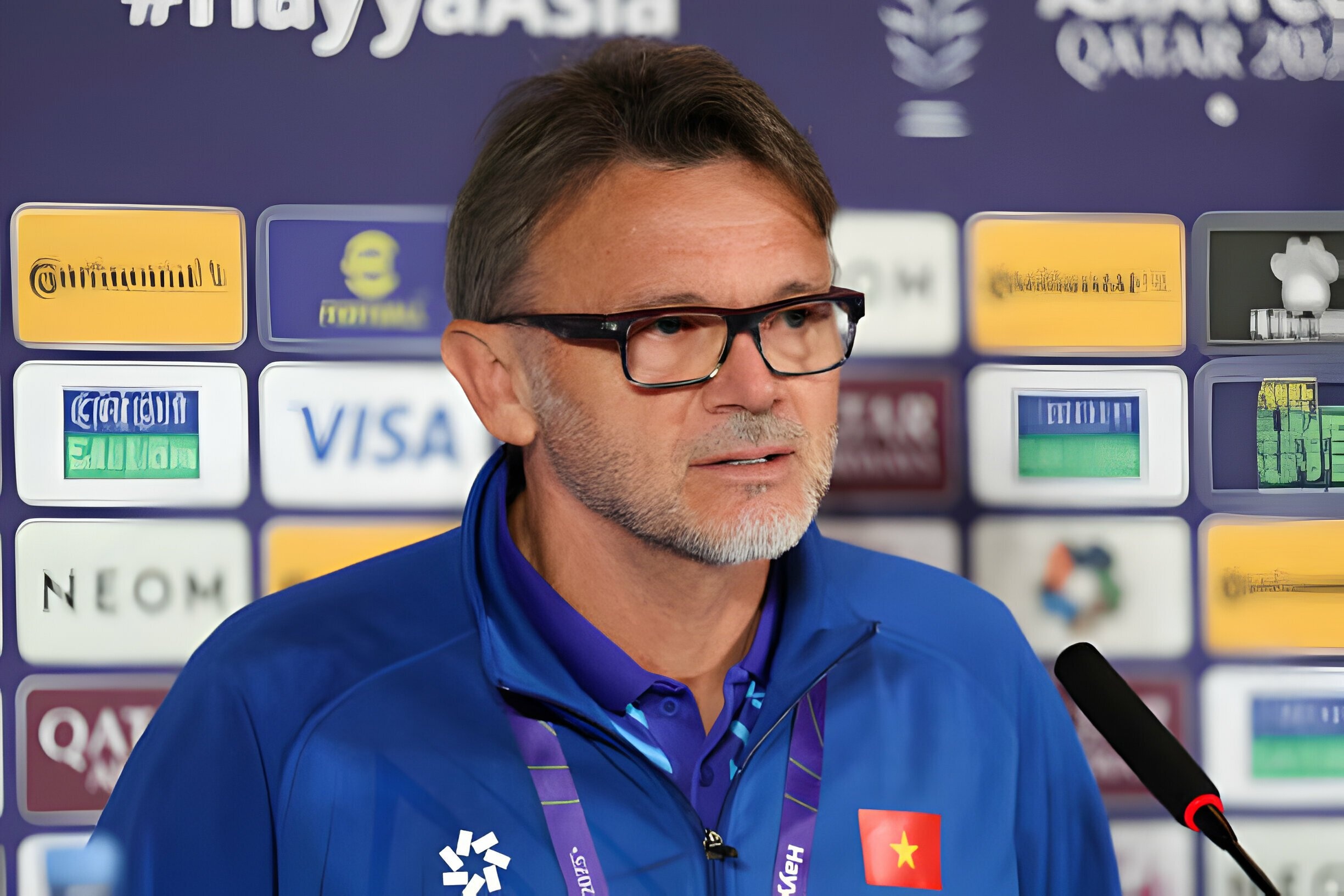 HLV Troussier: 'Gap Indonesia nhu chung ket AFF Cup' hinh anh