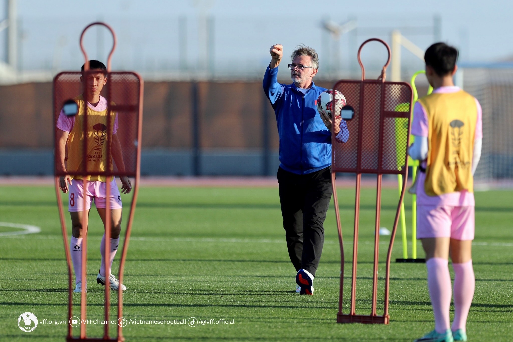 viet nam - iraq anh 6