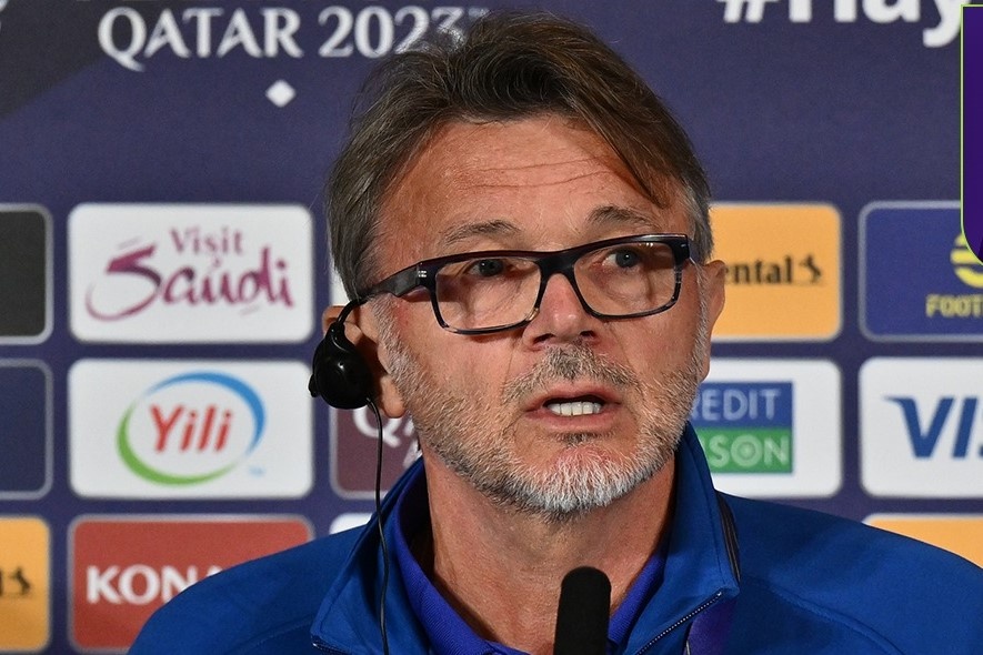 HLV Troussier: 'Toi hai long du thua Iraq' hinh anh