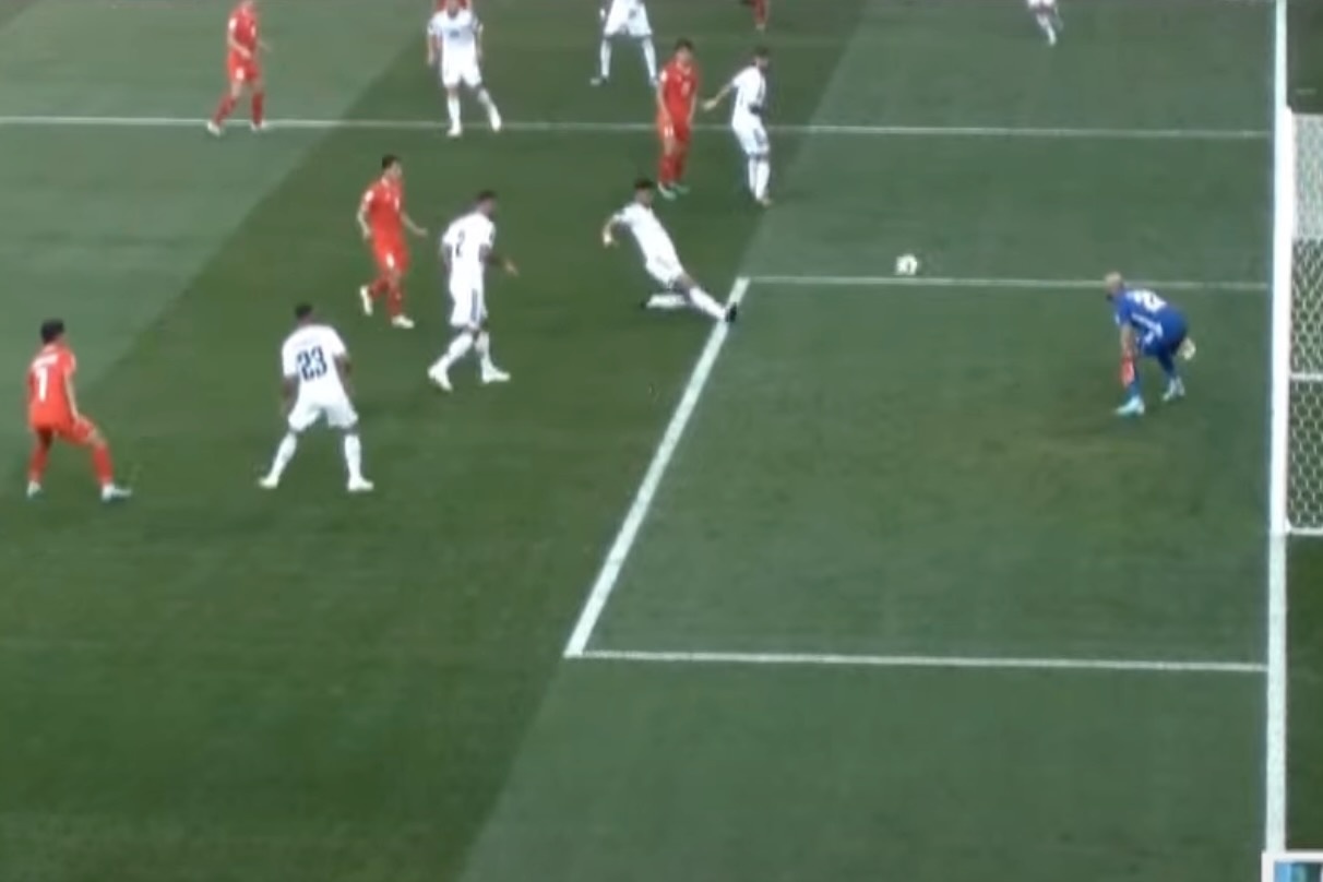 Vi sao tuyen Viet Nam bi tuoc ban thang truoc Iraq? hinh anh